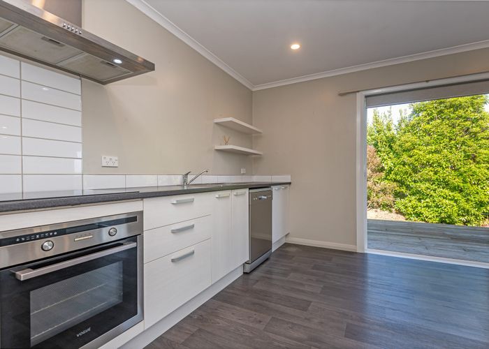  at 2 Charles Street, Feilding, Manawatu, Manawatu / Whanganui