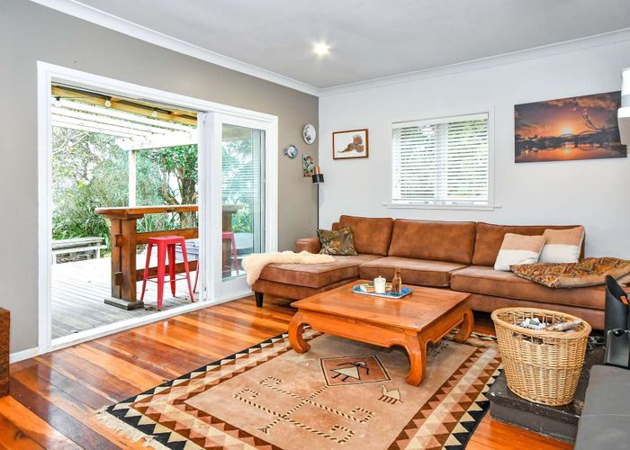  at 284 Waiau Pa Road, Waiau Pa, Pukekohe