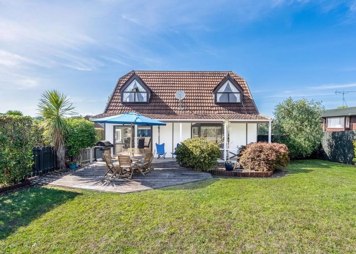  at 169 Gills Road, Half Moon Bay, Auckland