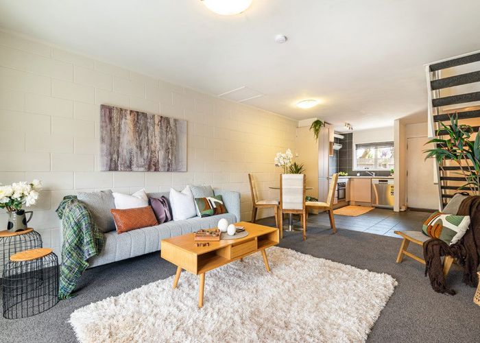  at 14/176 Panama Road, Mount Wellington, Auckland