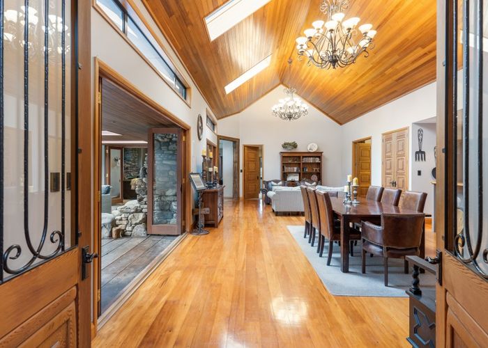  at 49 Rea Road, Tahawai