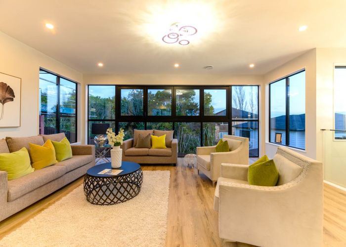  at 121D New Windsor Road, New Windsor, Auckland