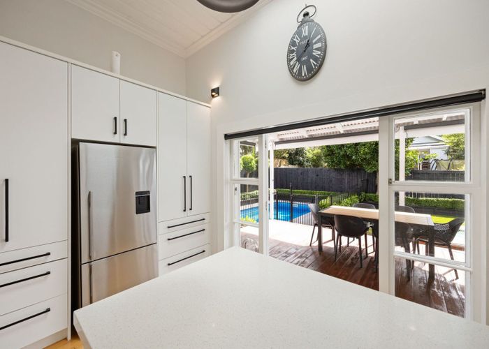  at 230 River Road, Claudelands, Hamilton, Waikato