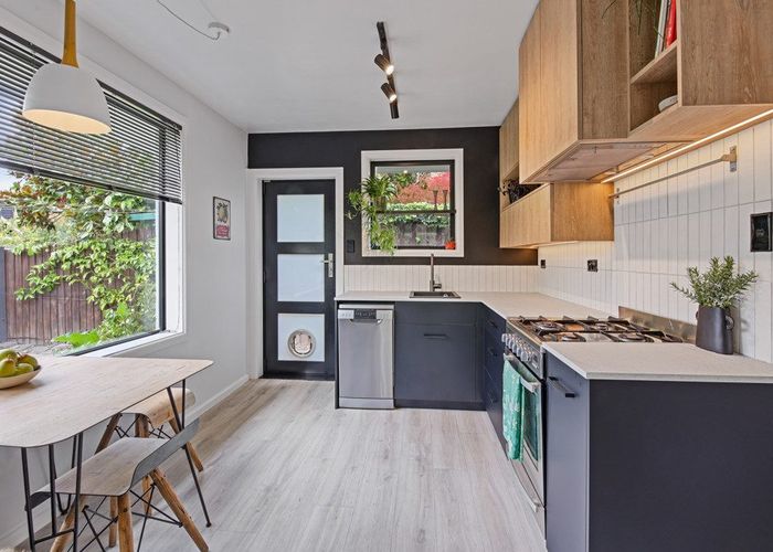  at 1/57 Bristol Street, St Albans, Christchurch