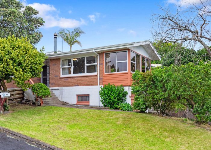  at 19 Otumoetai Road, Judea, Tauranga