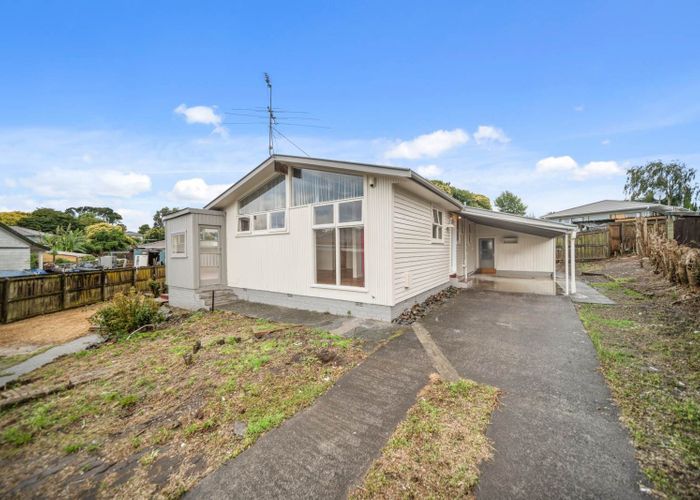  at 6 Selsey Lane, Manurewa, Manukau City, Auckland