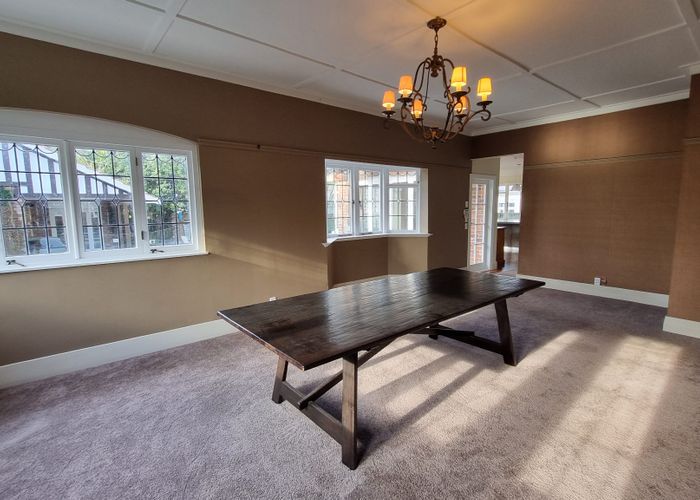  at 2 Oakfield Ave, Mount Albert, Auckland City, Auckland