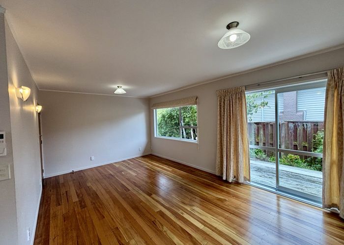  at 1/24 Hillcrest Ave, Hillcrest, North Shore City, Auckland