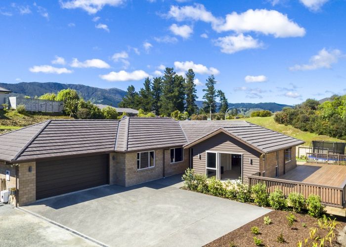  at 1 Mckenzie Way, Timberlea, Upper Hutt