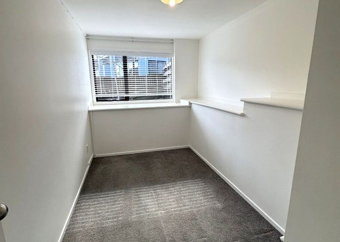  at 20 Pahi Place, West Harbour, Waitakere City, Auckland