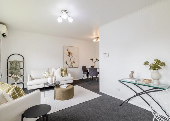  at 2/175 Park Road, West End, Palmerston North, Manawatu / Whanganui