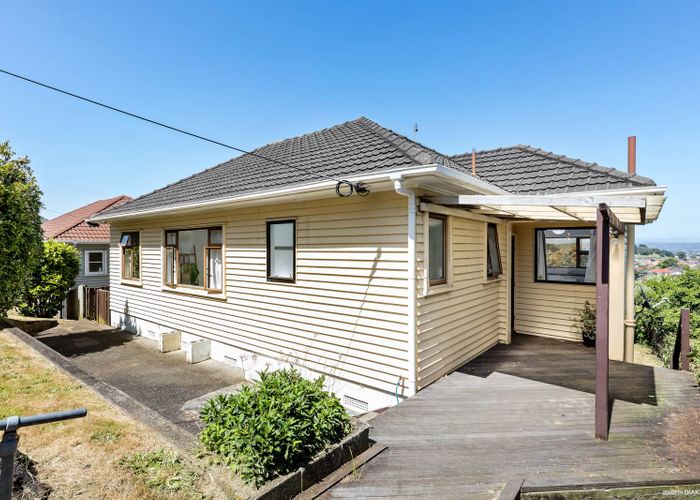  at 15 Simmonds Avenue, Mount Roskill, Auckland