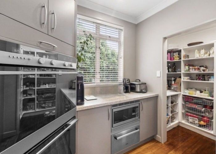  at 37 Burrows Street, Avenues, Tauranga, Bay Of Plenty