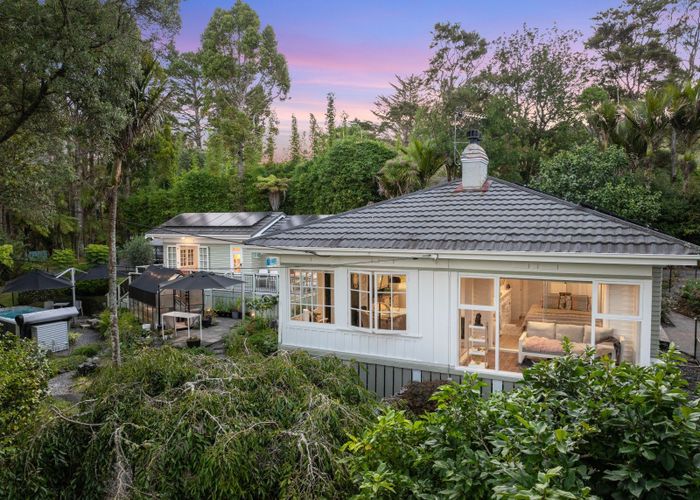  at 319 Huia Road, Titirangi, Waitakere City, Auckland