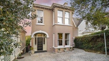  at 81 Manor Place, Dunedin Central, Dunedin