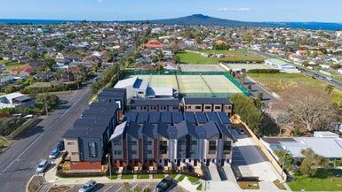  at 6/1D Rosyth Avenue, Bayswater, Auckland