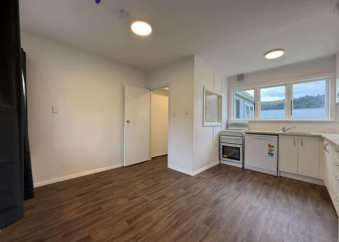  at 11 Wainhouse Street, Stokes Valley, Lower Hutt, Wellington