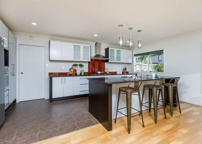  at 10 Cuthill Close, Albany, Auckland