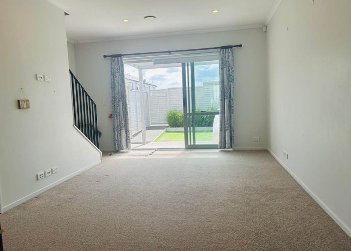  at 10 Adlam Lane, Takanini, Papakura, Auckland