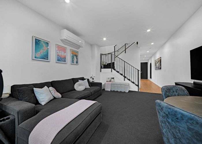  at 14 Serpent Road, Flat Bush, Manukau City, Auckland