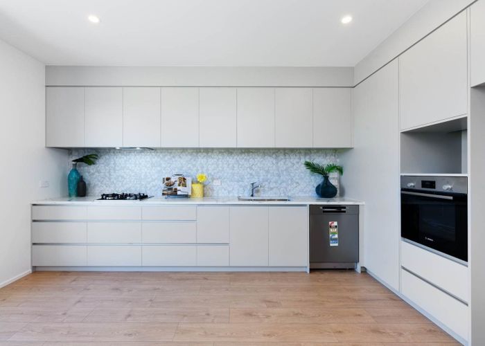  at 10/52B Rosedale Road, Pinehill, North Shore City, Auckland