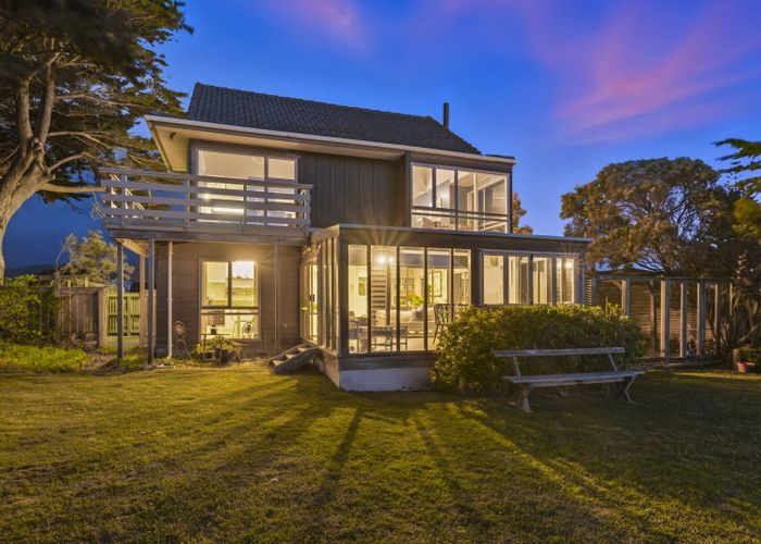  at 253 Rosetta Road, Raumati Beach, Kapiti Coast, Wellington