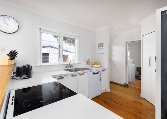  at 87 Ngamotu Road, Spotswood, New Plymouth