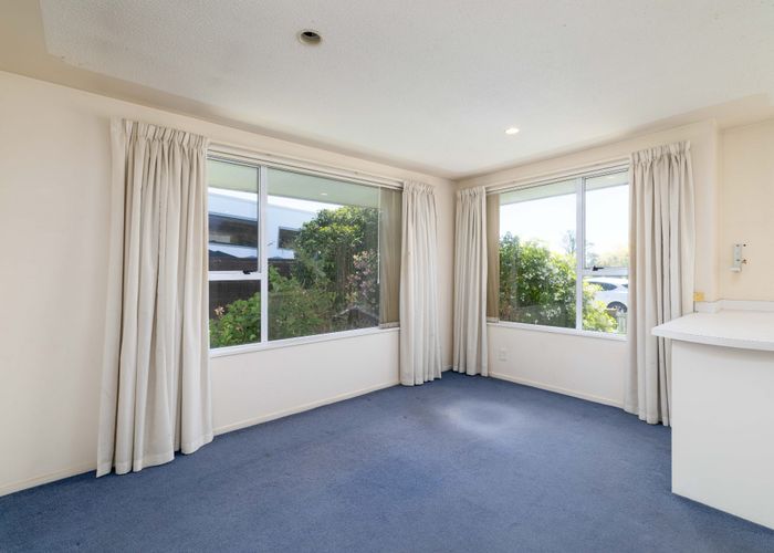  at 2/15 Baladin Street, Avondale, Christchurch