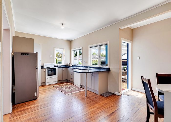  at 1160 Heaphy Terrace, Fairfield, Hamilton, Waikato