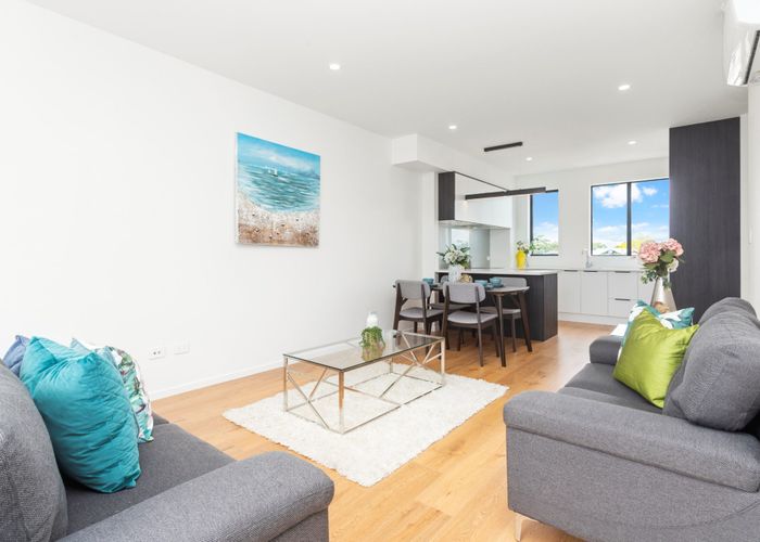  at 3/2A Cambridge Road, Manurewa, Manukau City, Auckland