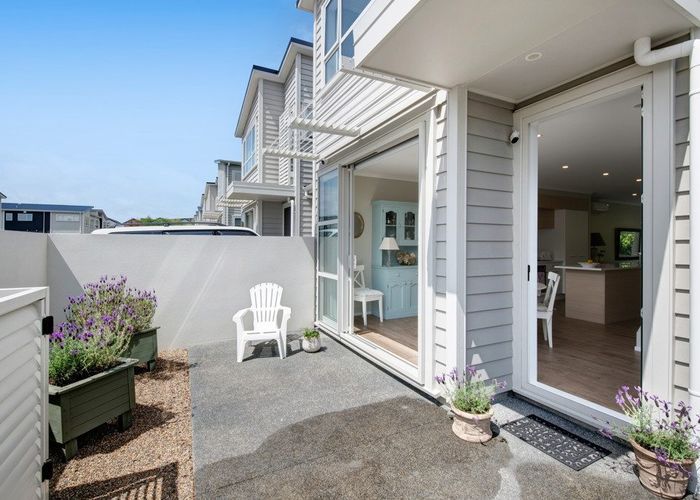  at 15 Sanremo Lane, Stanmore Bay, Whangaparaoa