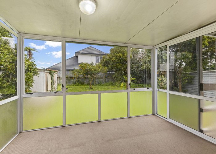  at 9 Omagh Avenue, Papatoetoe, Manukau City, Auckland