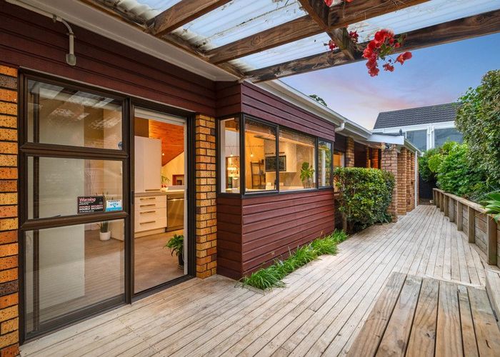  at 26a Huron Street, Takapuna, North Shore City, Auckland