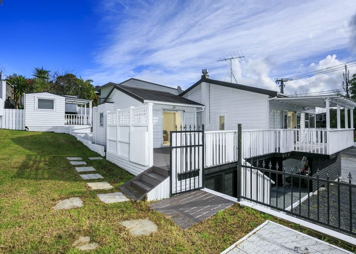  at 62 Glencoe Road, Browns Bay, North Shore City, Auckland