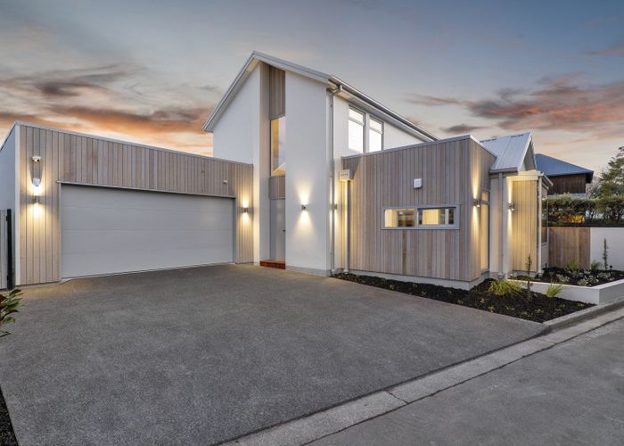  at 20A Gordon Avenue, Merivale, Christchurch City, Canterbury