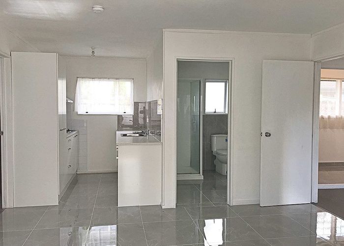  at 6A Tangelo Place, Bucklands Beach, Manukau City, Auckland