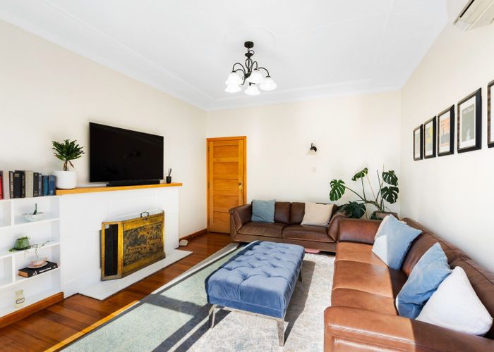  at 6 Dolbel Street, Taradale, Napier, Hawke's Bay