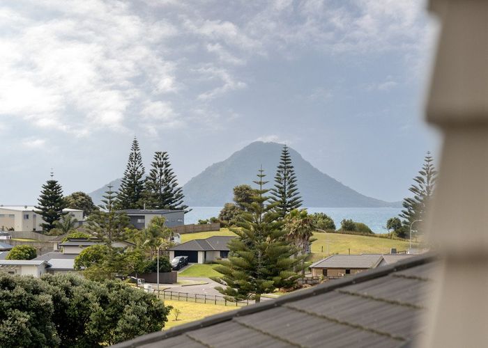  at 7 Island View Heights, Coastlands, Whakatāne