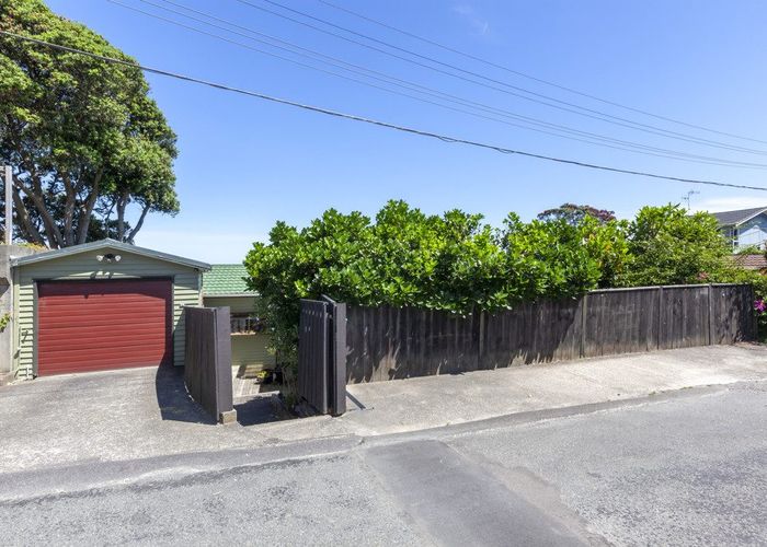  at 12 Karekare Road, Raumati South, Paraparaumu