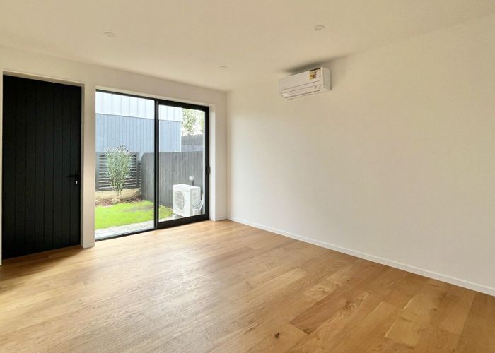  at 22/82 East Coast Road, Milford, North Shore City, Auckland