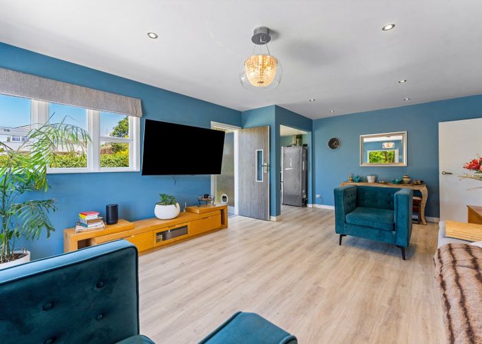  at 32 Noall Street, Te Atatu Peninsula, Auckland