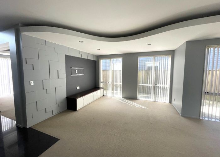  at 14 Stamford Crescent, Flat Bush, Auckland