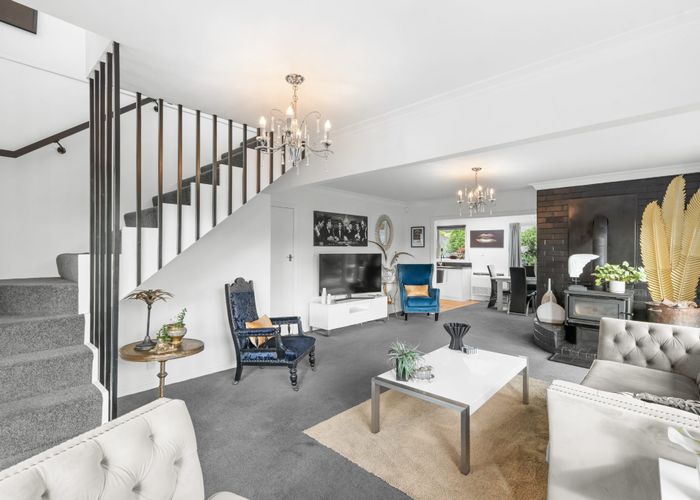  at 21 Greendale Avenue, Avonhead, Christchurch City, Canterbury
