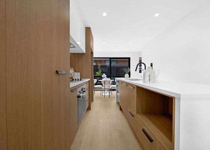  at Lot 4/525 Massey Road, Mangere, Manukau City, Auckland