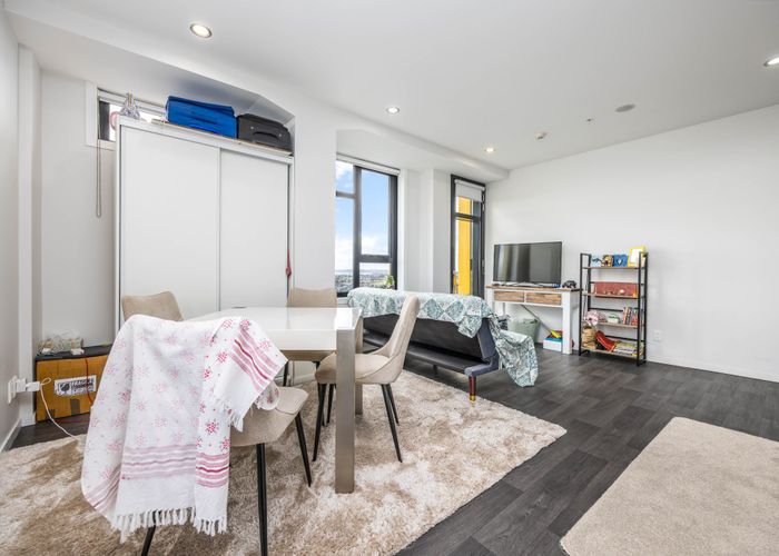  at 511/20 McCrae Way, New Lynn, Auckland