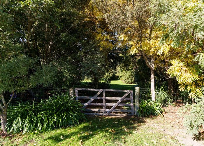 at 4 Riccarton Road East, East Taieri, Dunedin, Otago