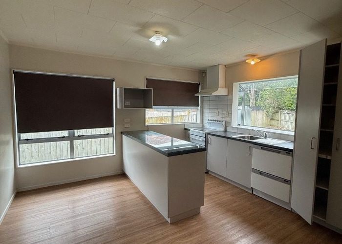  at 90 Commissariat Road, Mount Wellington, Auckland