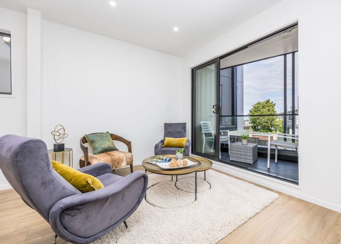  at 54 Taharoto Road, Takapuna, North Shore City, Auckland