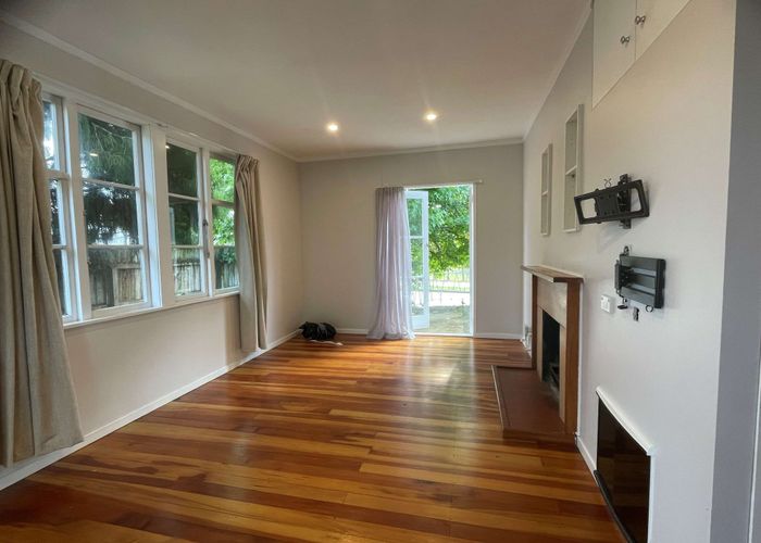  at 58 Freeland Av, Mount Roskill, Auckland City, Auckland