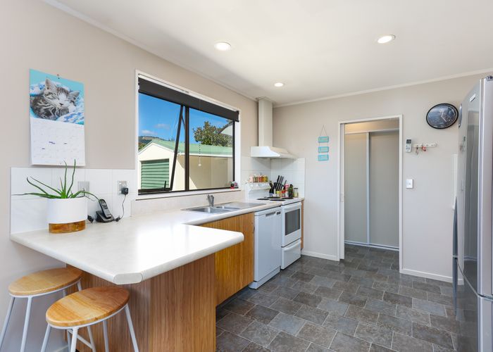  at 51 Arbor-Lea Avenue, Richmond